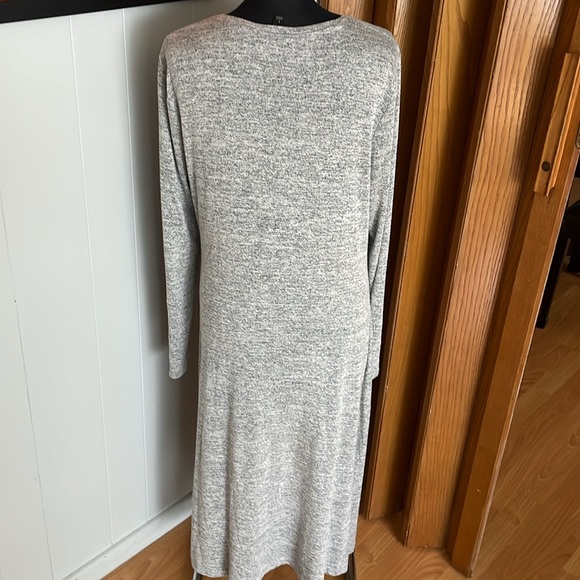Banana Republic soft sweater dress - Picture 2 of 4